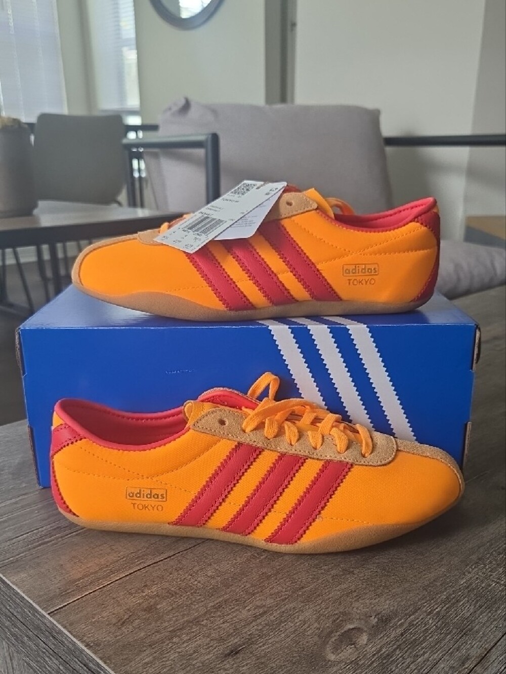 NWT Adidas Women's Tokyo 'Lucid Tangerine' Shoes IH3997 - Picture 2 of 12